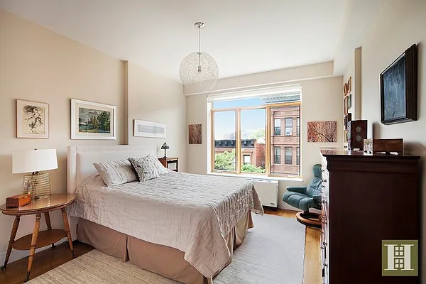 Sold by Halstead Real Estate | media 26