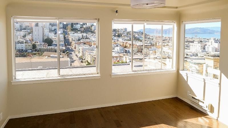 1st image of 513 Lombard St