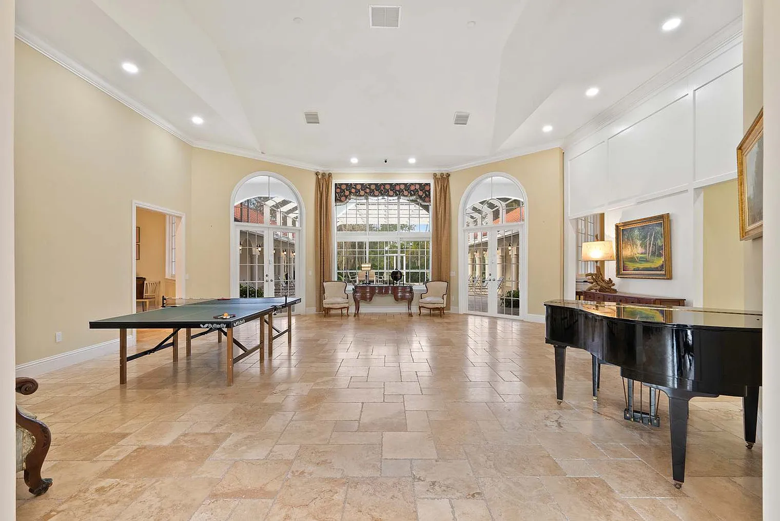 9 bed, 8.0 bath, 10763 sqft, $19,147 — Photo 3
