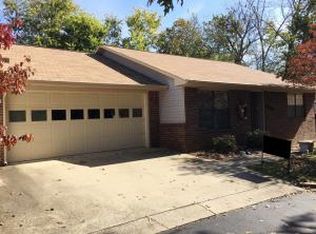 1709 White Oak Ln, Harrison, AR 72601