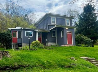 55 Paine St, Troy, PA 16947