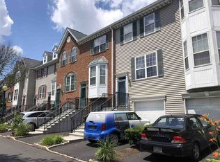 31 Birch St, Jersey City, NJ 07305