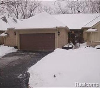 1st image of 2441 Hickory Glen Dr #1