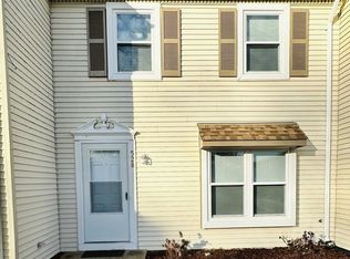 528 Peregrine St, Virginia Beach, VA 23462