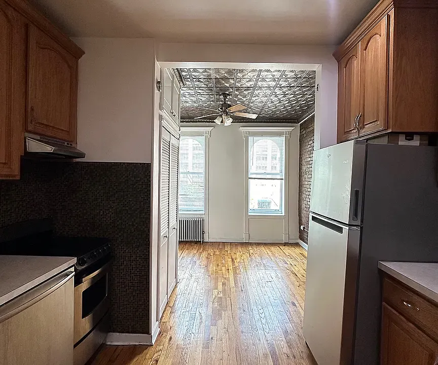349 W Broadway #16