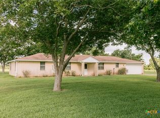 904 J 2 Ranch Rd, Inez, TX 77968