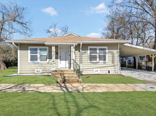 1731 Morris St, Dallas, TX 75212