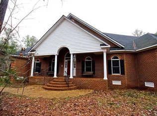 10336 Buckwood Ln, Mechanicsville, VA 23116