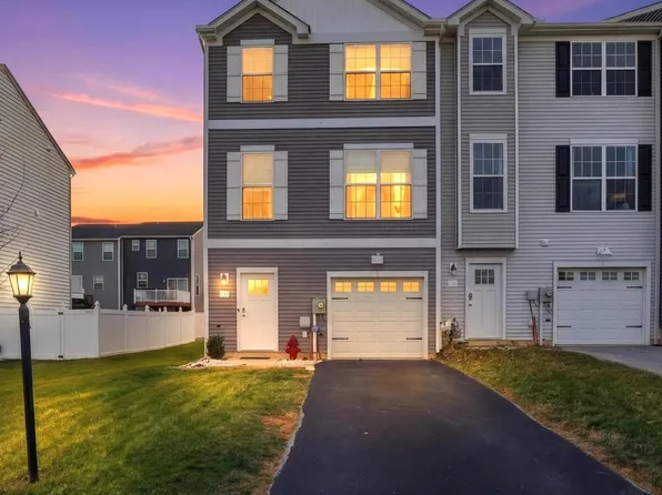 31 S Center St, Hanover, PA 17331