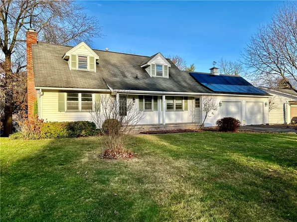 70 Lynnwood Dr, Brockport, NY 14420