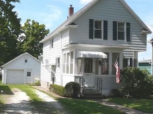 19 3rd Ave, Albion, PA 16401