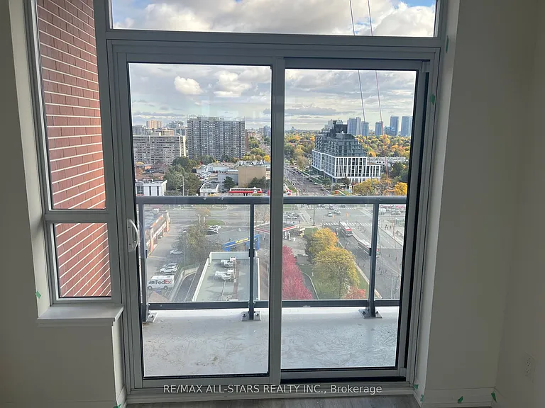 3270 Sheppard Ave E #1430 — Photo 9
