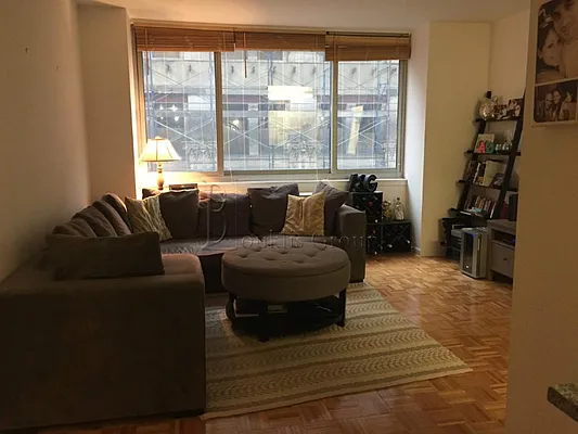 Rented by Bouklis Group | media 2