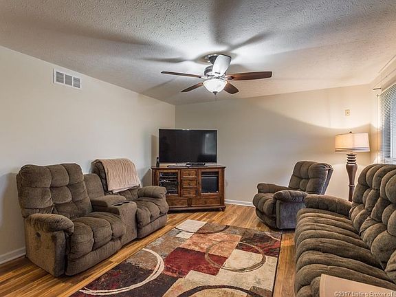 5th image of 7817 Four Leaf Dr