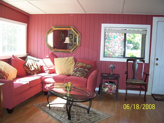 Upstairs apt, living room
