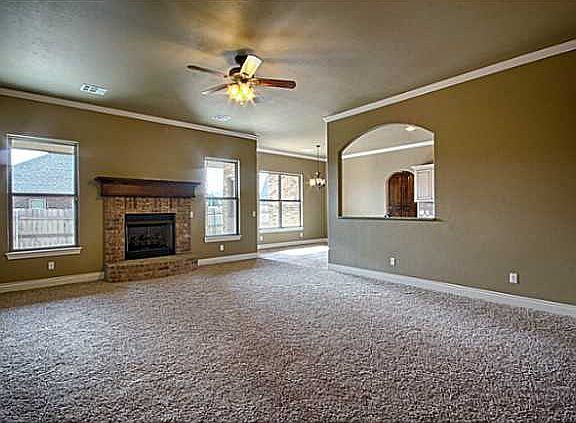4th image of 4704 SW 125th Pl