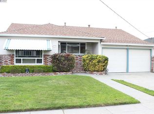 15382 Inverness St, San Leandro, CA 94579