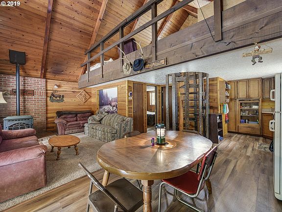 3rd image of Cabin 121 Northwoods