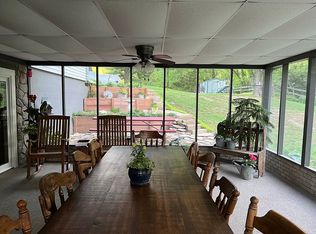 292 Main St, Amazonia, MO 64421