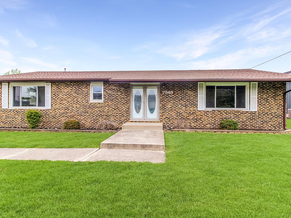 1st image of 7348 W 83rd Pl