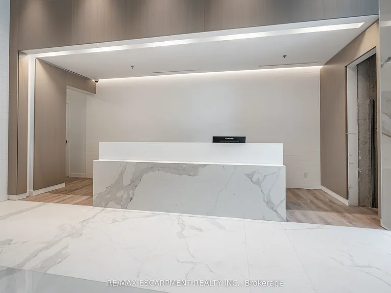 370 Martha St #309 — Photo 29