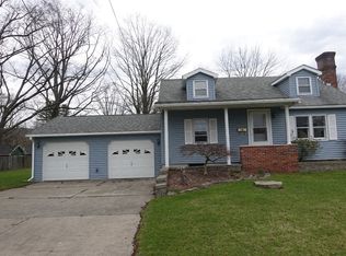 1928 Pearl St, Vestal, NY 13850