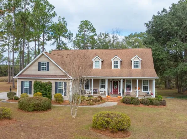 176 Fox Trot Dr, Moultrie, GA 31768