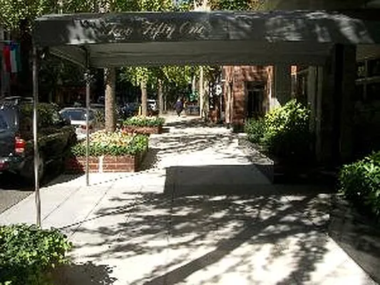 Sold by Corcoran | media 21