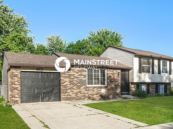 2nd image of 913 Woodlark Dr