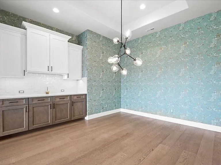 2319 Skyview Loop — Photo 17