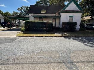 309 W 8th St, Bonham, TX 75418