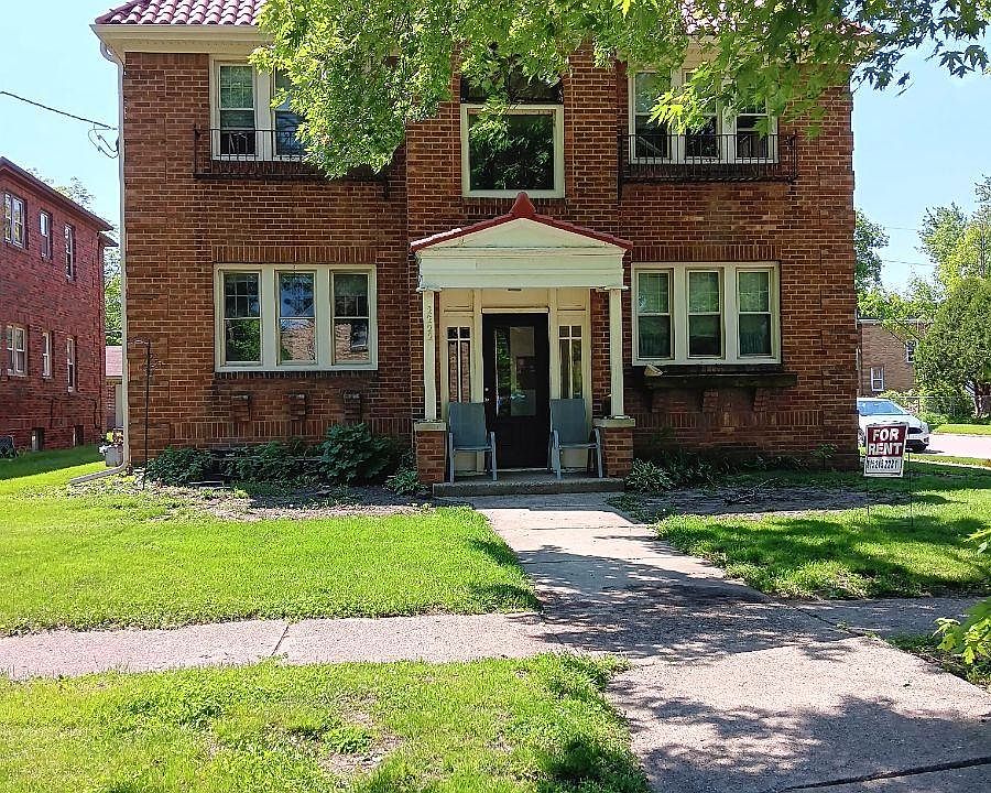 1st image of 2222 Hancock St #1S