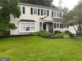 152 Trappe Ln, Langhorne, PA 19047