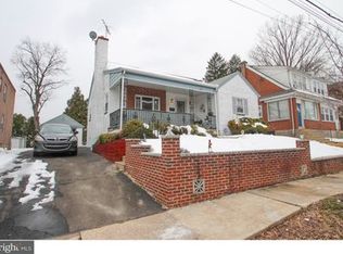 1820 Rhawn St, Philadelphia, PA 19111