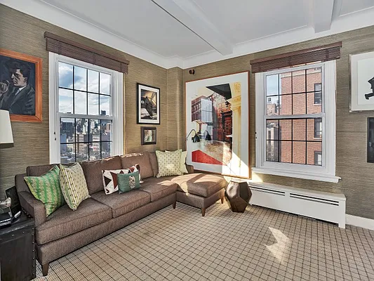 Sold by Sotheby's International Realty | media 16