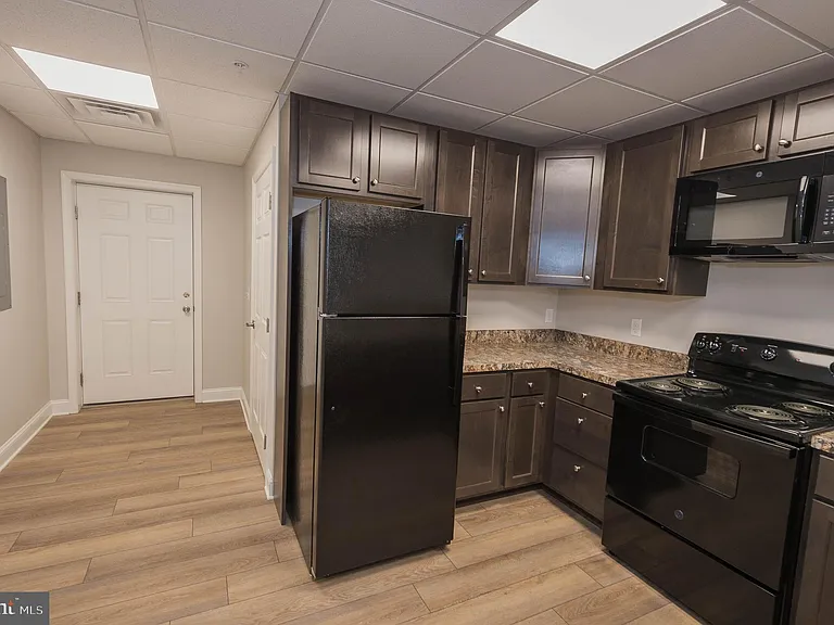 123 Bateman St #2-206C — Photo 6