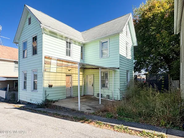 812 Rhoads Aly, Williamsport, PA 17701
