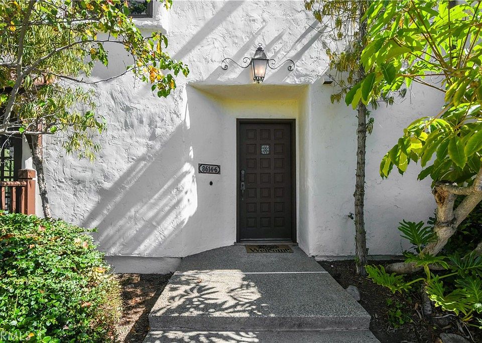 1st image of 8614 Villa La Jolla Dr Unit 6