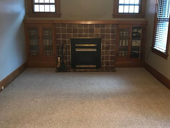 livingroom with builtins