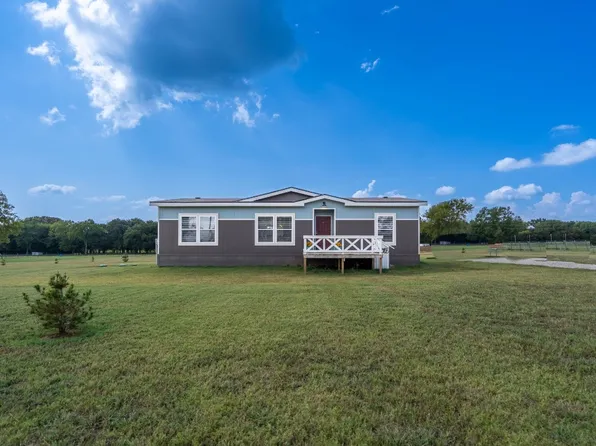 437 Rs County Rd, Pt, TX 75472