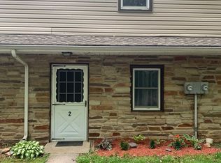 2241 Brownstone Ln, Spring grove, PA 17362