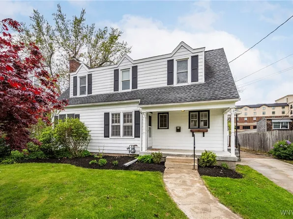 37 Linwood Ave, Williamsville, NY 14221