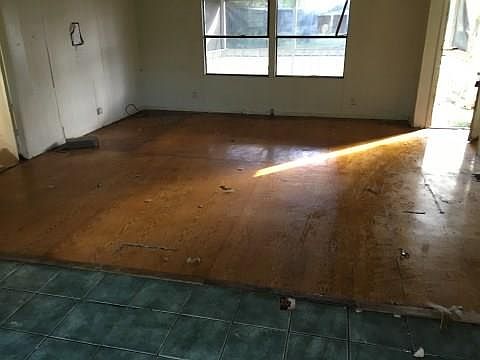 3rd image of 1651 Woodmeadow Ct