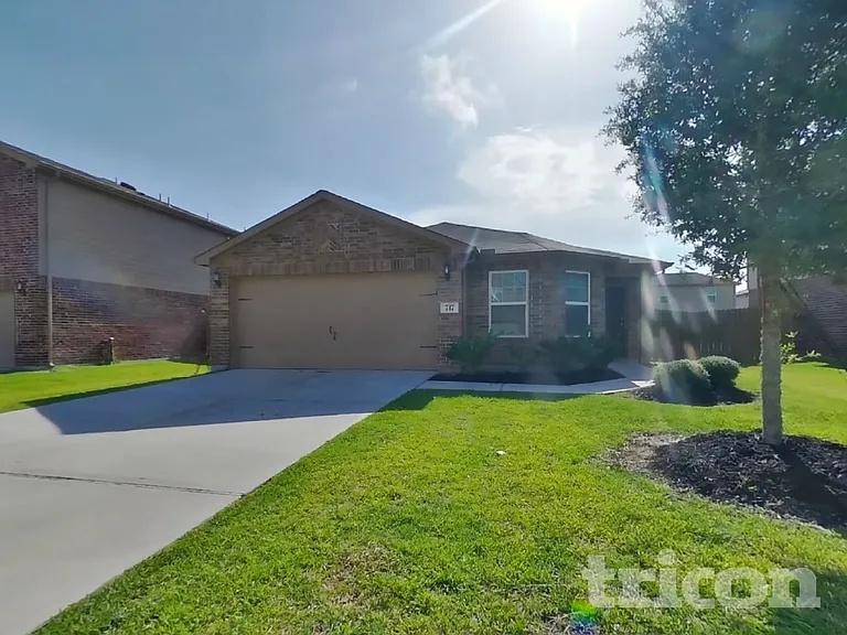 717 Totem Trail Dr — Photo 2