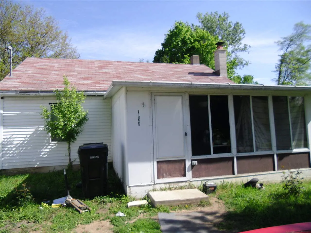 1665 N Shore Dr photo 1