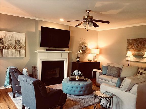 4th image of 2219 Adderbury Ct SW