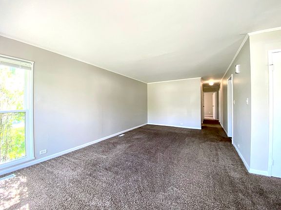 4th image of 413 Wilshire St