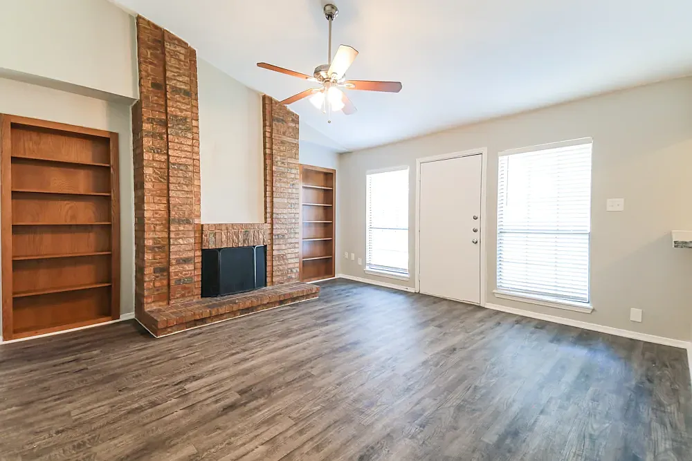 4 bed, 2152 sqft, $1,250 — Photo 2