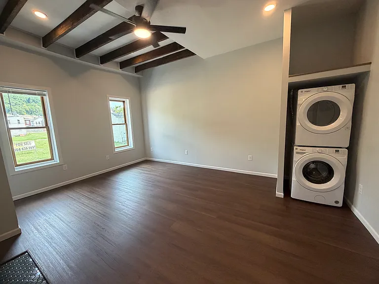 2331 Chapline St #2 — Photo 14