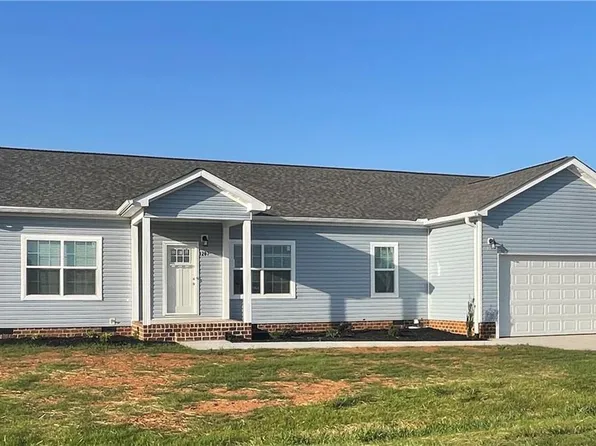1267 Knox Farms Blvd, Woodleaf, NC 27054